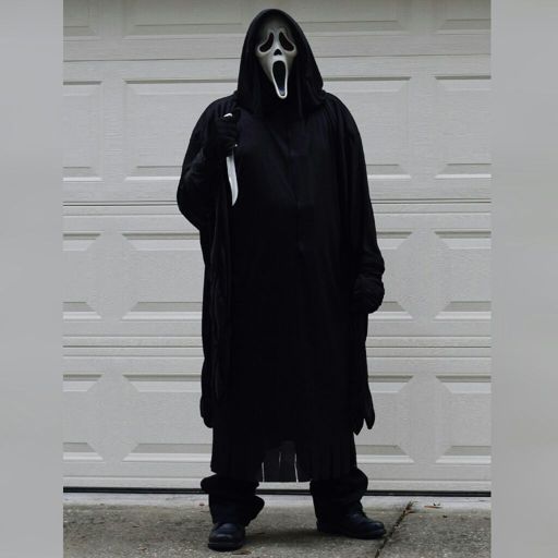 Scream costume. | Horror Amino