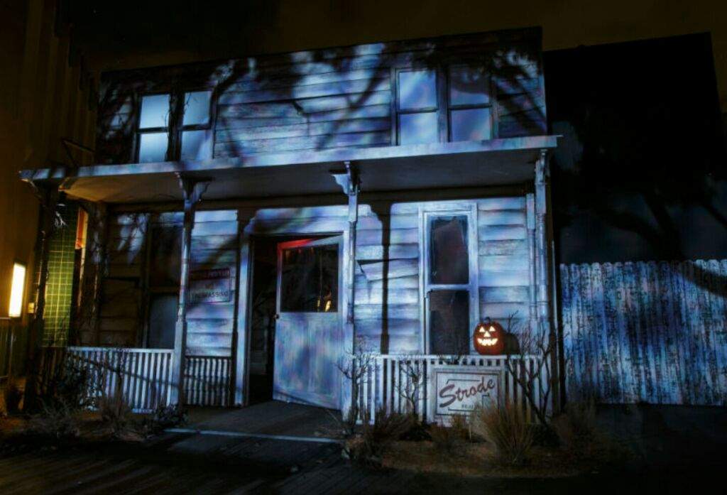 Michael Myers returns to Halloween Horror Nights Orlando and Hollywood |  Horror Amino