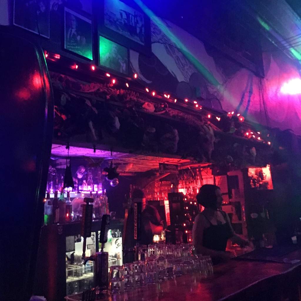 Horror Themed Bar! | Horror Amino