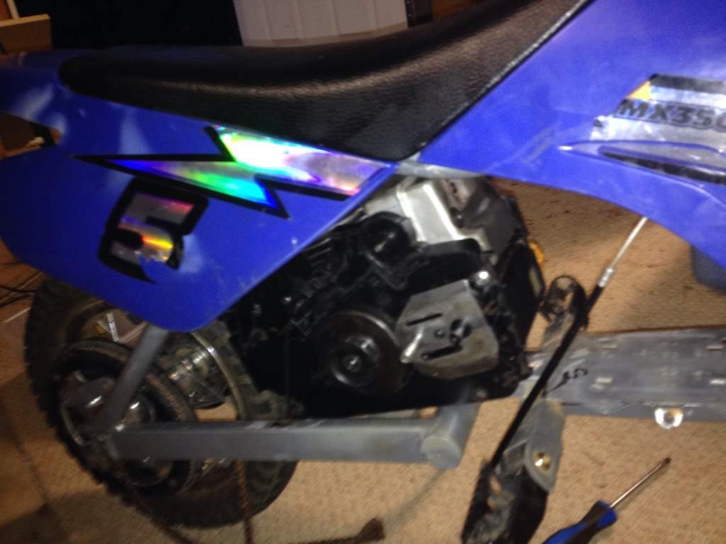 Chainsaw Engine In A Razor Dirt Bike Garage Amino