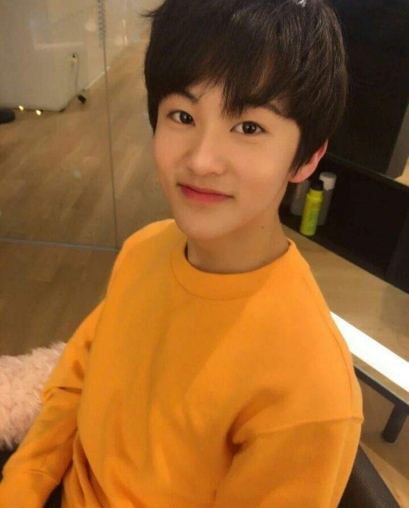 🎉Happy Birthday, Mark Lee of NCT!!🎉 | K-Pop Amino