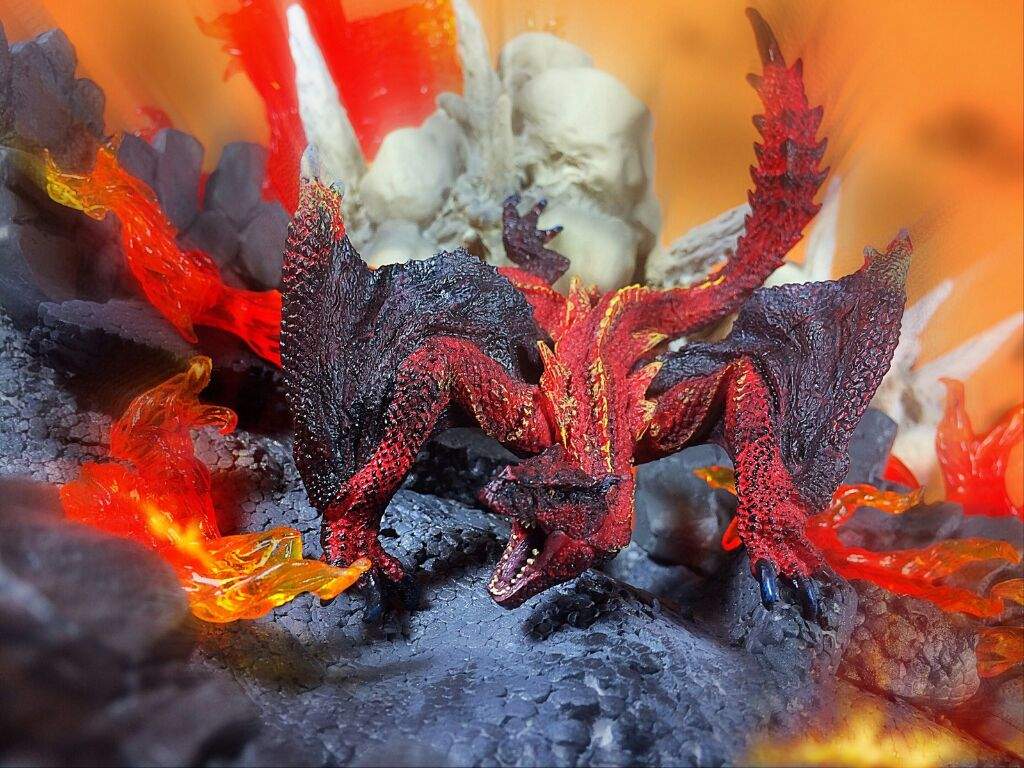 molten tigrex figure