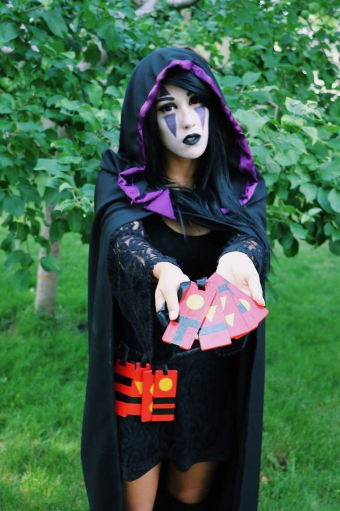 Human No Face (Again) | Cosplay Amino