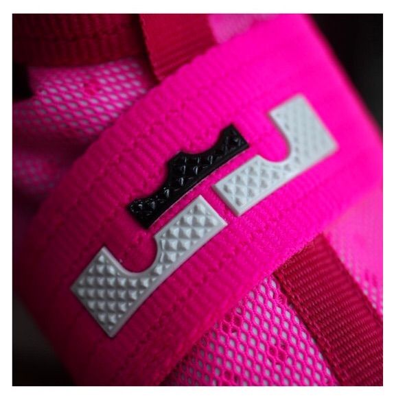 hyperdunk breast cancer