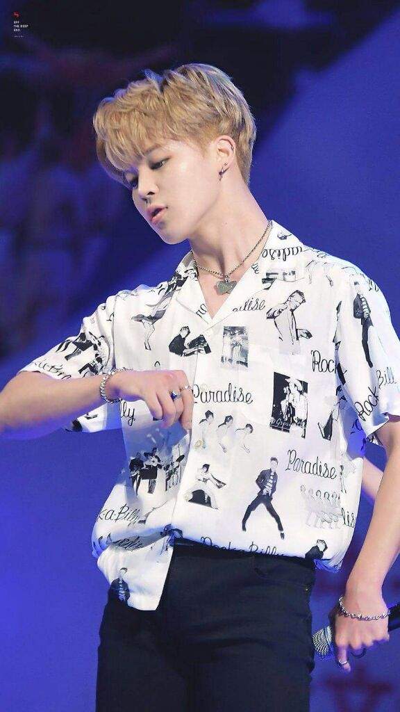 JIMIN'S BLONDE HAIR | K-Pop Amino