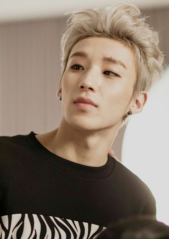 Moon Jongup | Wiki | K-Pop Amino