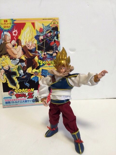 $1000 goku figure