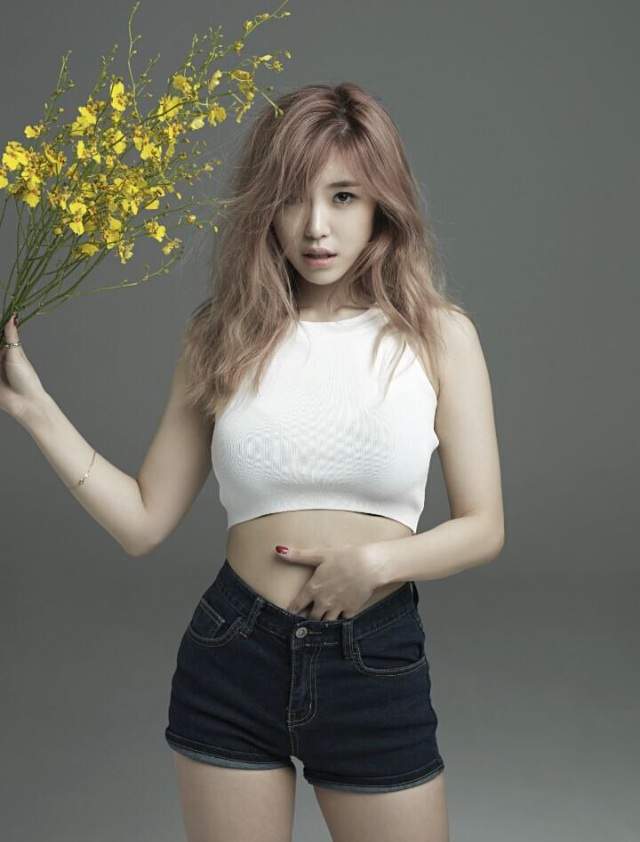 Jun Hyoseong Wiki K Pop Amino