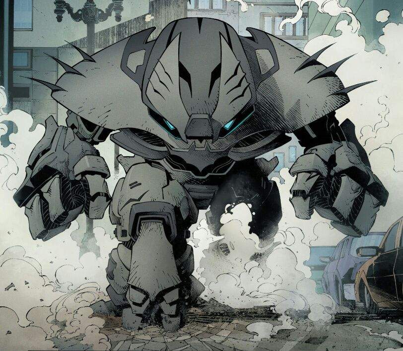 Batman's Justice Buster vs Iron Man's Hulkbuster | Comics Amino