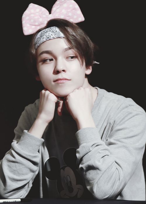 Know More About SVT (VERNON) | K-Pop Amino