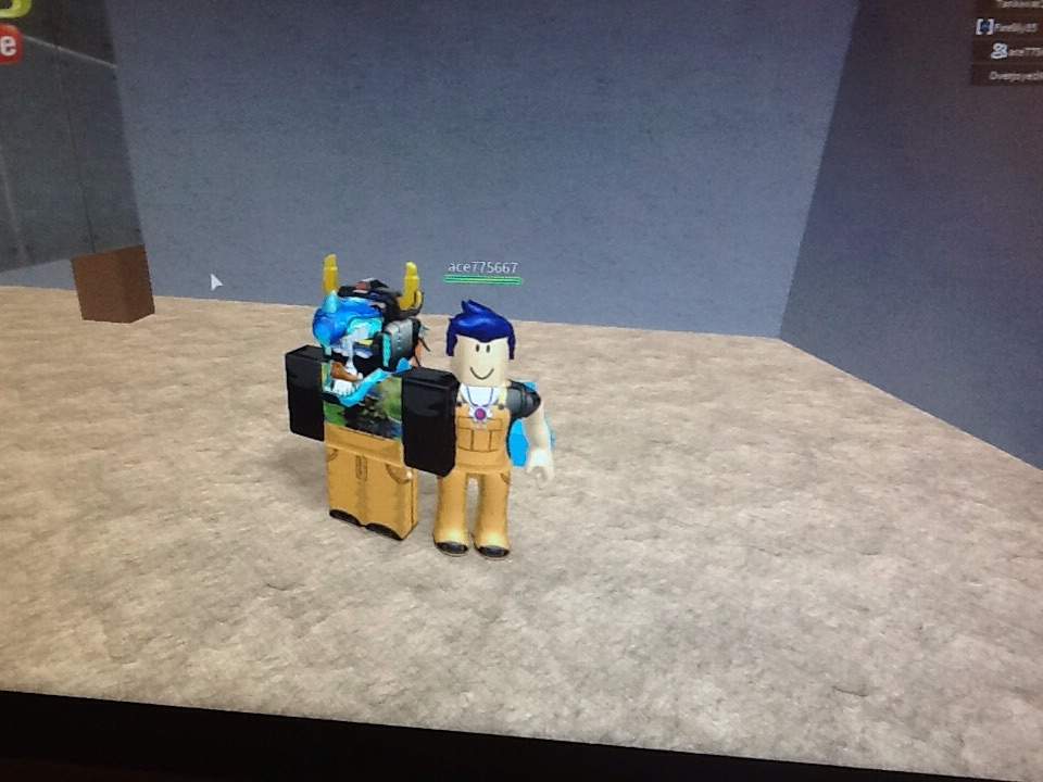 Escape The Construction Site Roblox Amino - escape the construction site roblox