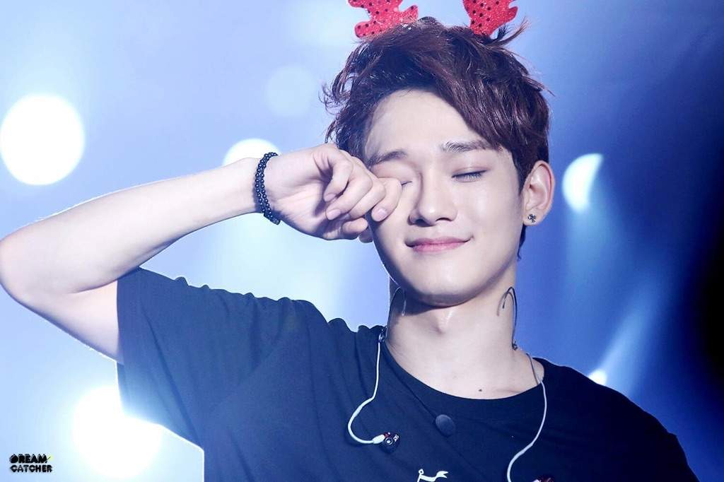 Download Happy Birthday Chen Exo Gif