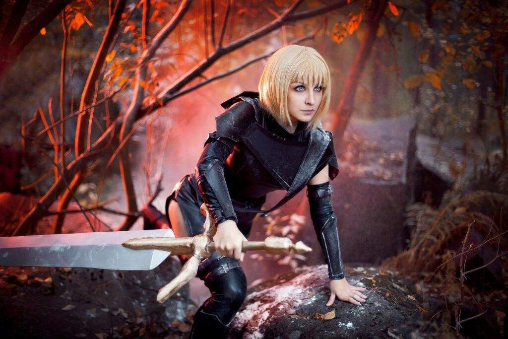 Clare (🗡 Claymore 🗡) cosplay :wink: :ok_hand.