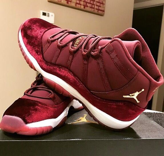 jordan 11 mid