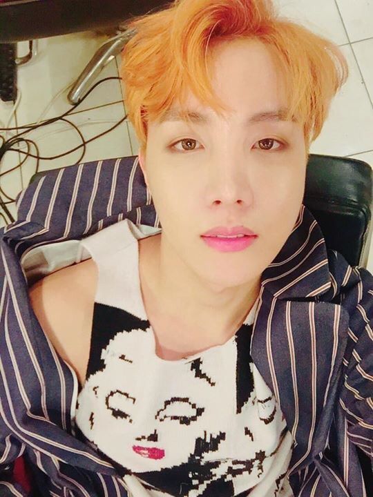 Army Talk: orange hair hoseok and jin's hair | ARMY's Amino