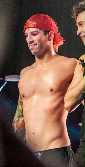 Josh Dun Shirtless Clique Amino