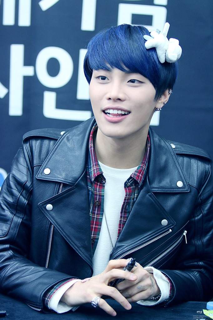 Junhyuk | Wiki | K-Pop Amino