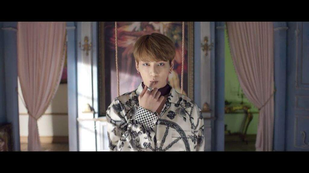 Bts Blood Sweat Tears Mv Screenshots K Pop Amino