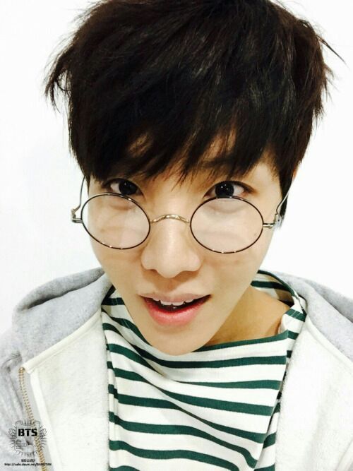 👓 BTS Wearing Glasses #JHOPE 👓 | ARMY's Amino