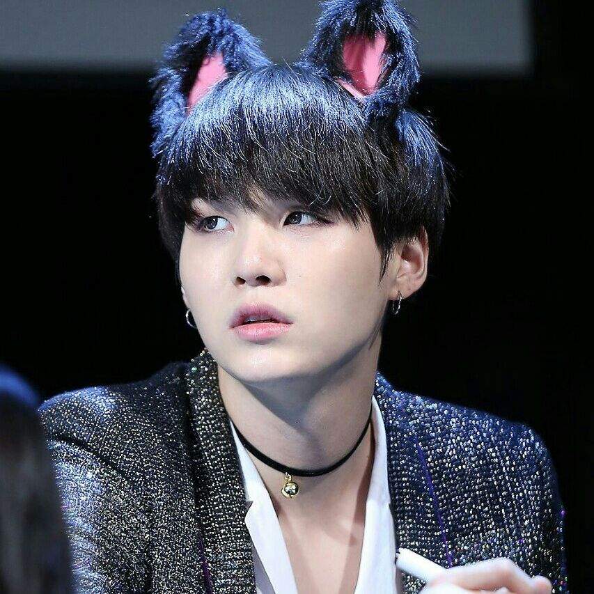 Min Yoongi w/ cat ears | ARMY's Amino