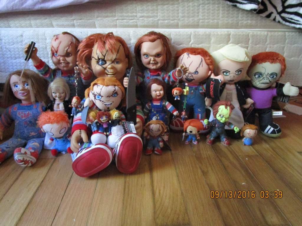 chucky doll set