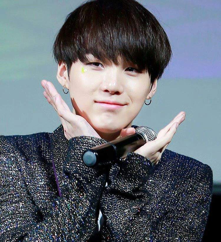 161015 Bundang Fansign SUGA | ARMY's Amino