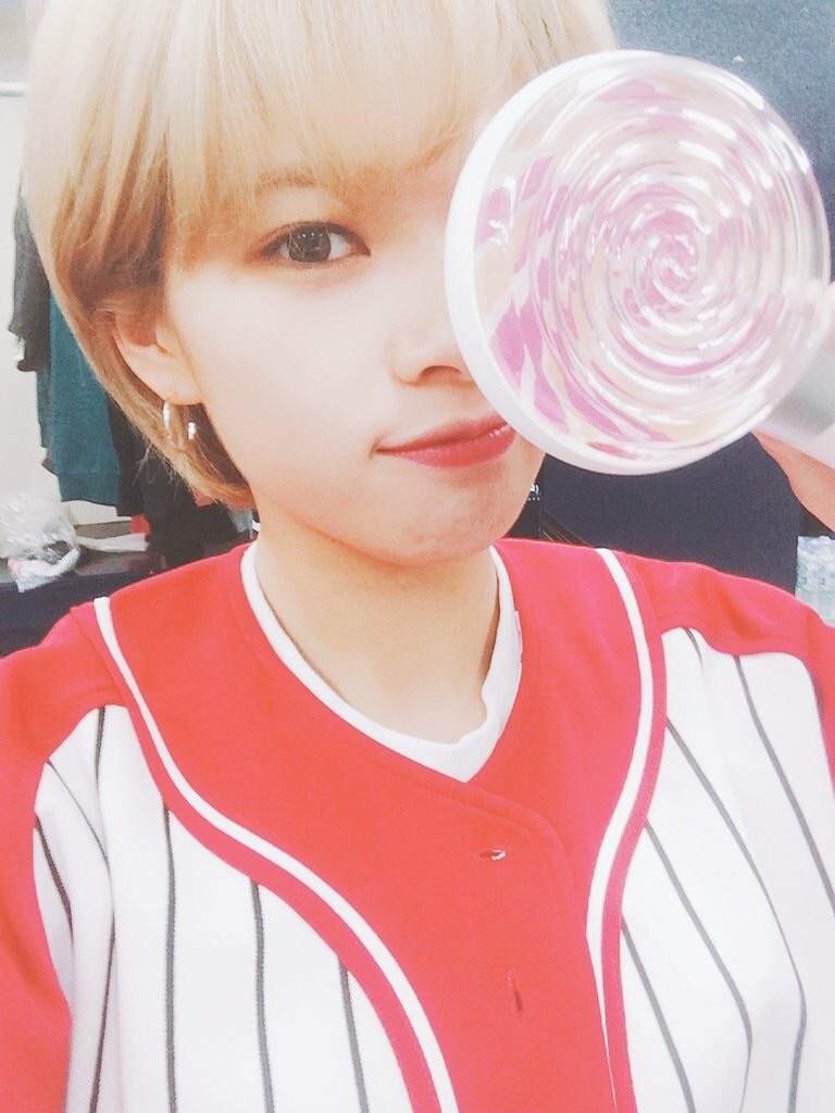 TWICE Candy Bong KPop Amino