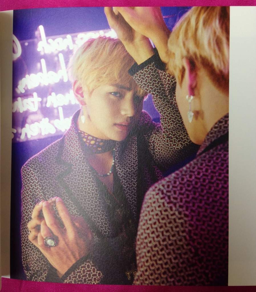 [Unboxing] BTS WINGS "I" Version KPop Amino