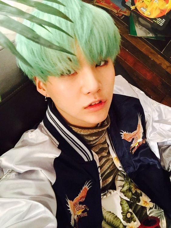 SUGA x MINT HAIR 📸 | ARMY's Amino