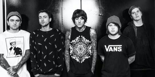 О чем клип bring me the horizon true friends