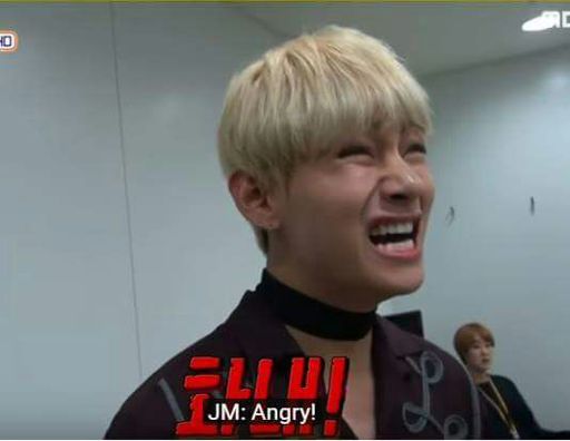 Taehyung's Angry,Laugh.surprised and Saw jungkook expressions. HAHA ...