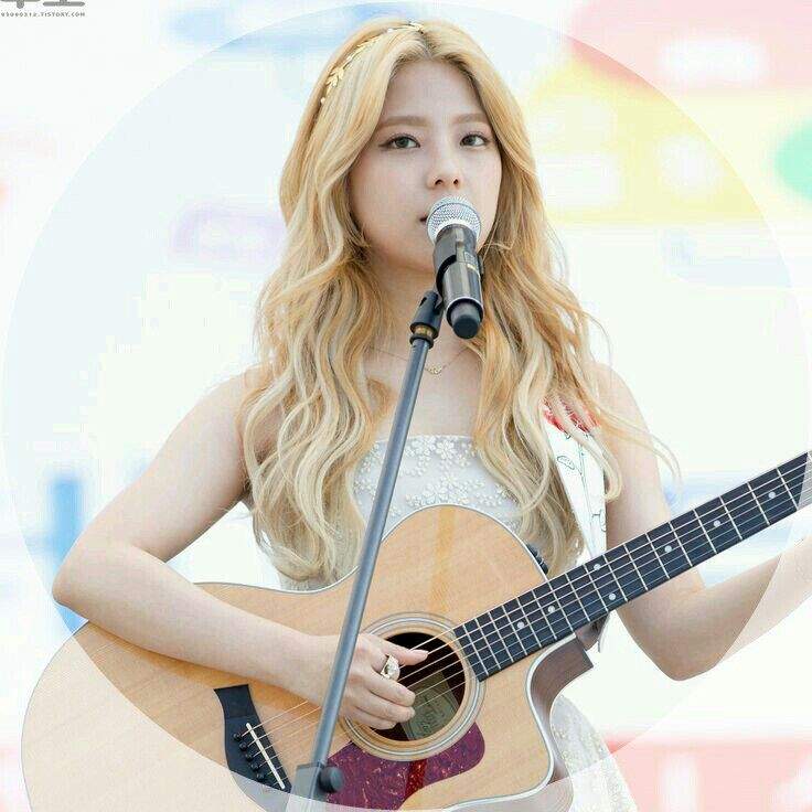 Let's Talk About: Juniel | K-Pop Amino