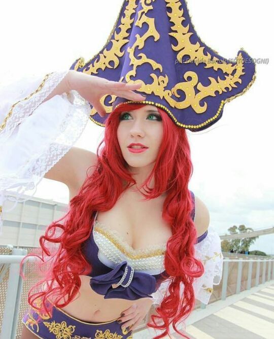 Miss fortune cosplay