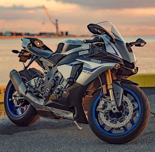 Yamaha R1M | Wiki | Motorcycle Amino Amino