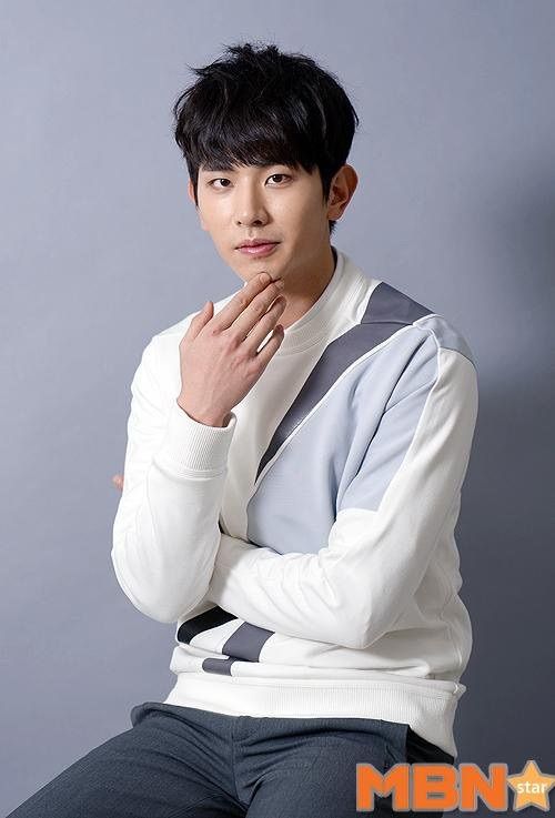 Ji Yoon Ho | Wiki | K-Drama Amino