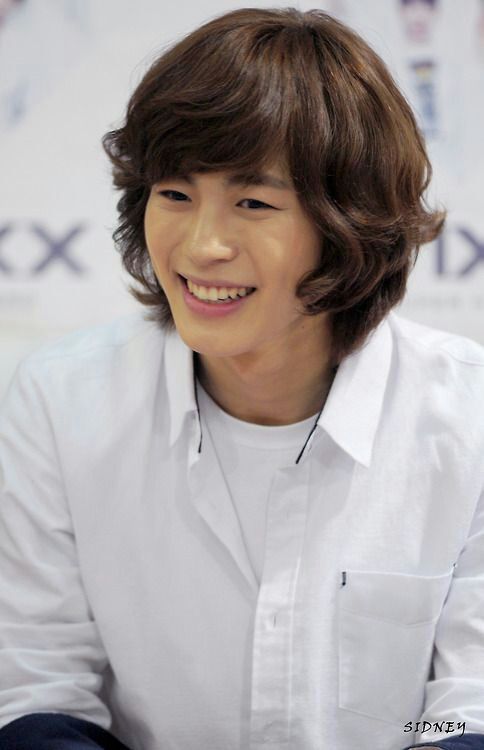 Questionable Kpop Male Hairstyles K Pop Amino