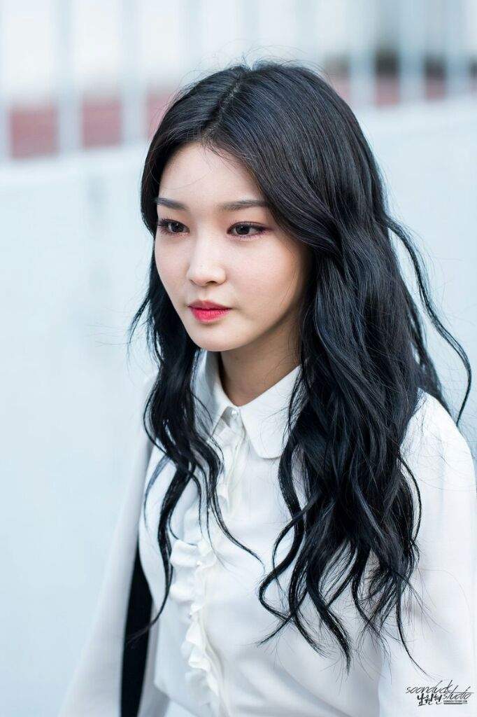 CHUNGHA Wiki Females Of Kpop Amino