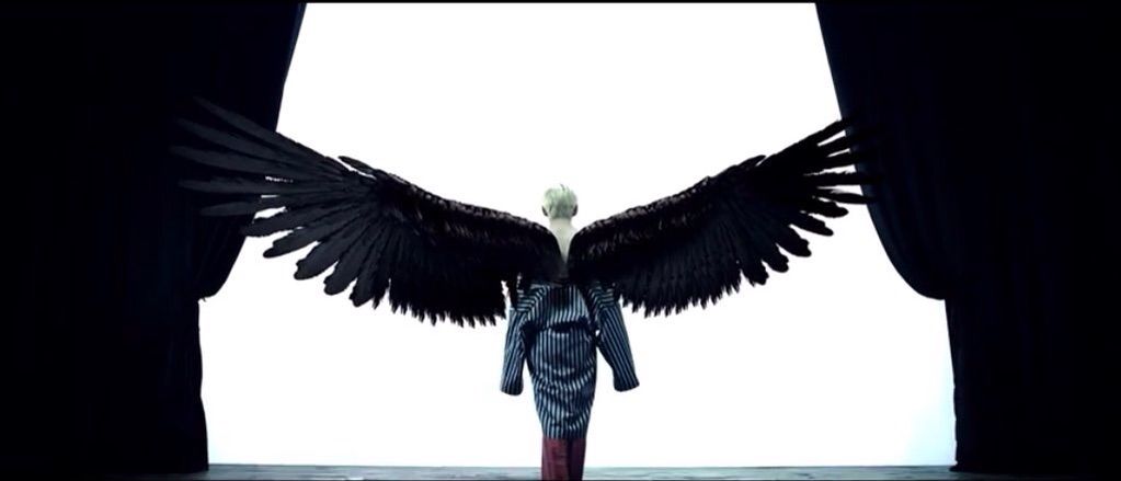 Taehyung W/ Wings | ARMY's Amino