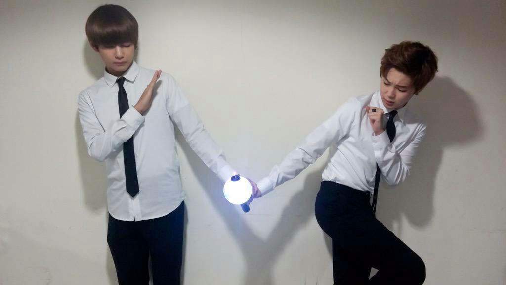 BTS A.R.M.Y lightstick | K-Pop Amino