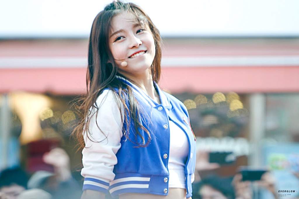 Kim Nayoung Vs Im Nayoung | K-Pop Amino