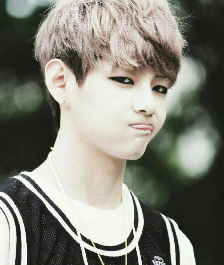 Tae.v fofo.Qual é o seu utt e bias. | Wiki | ARMY-BR Amino