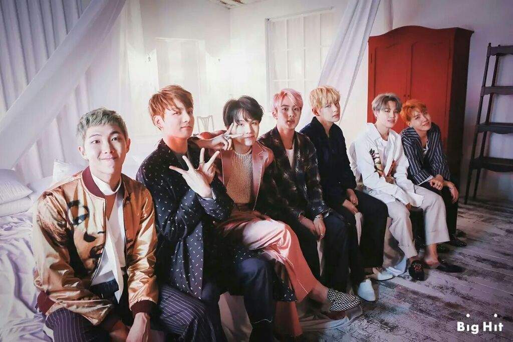 BTS Group shots | ARMY's Amino