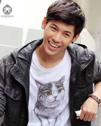 ♥Singto Ruangroj Prachaya♥ | K-Pop Amino