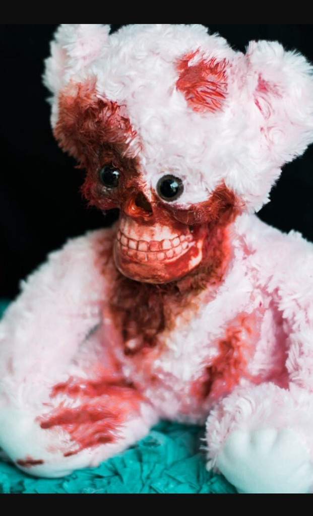The Stuffed Dead 🐻☠️ | Horror Amino
