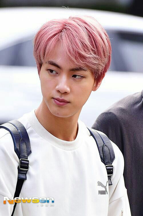 Kim SeokJin // Cabelo Rosa | •Kpop• Amino