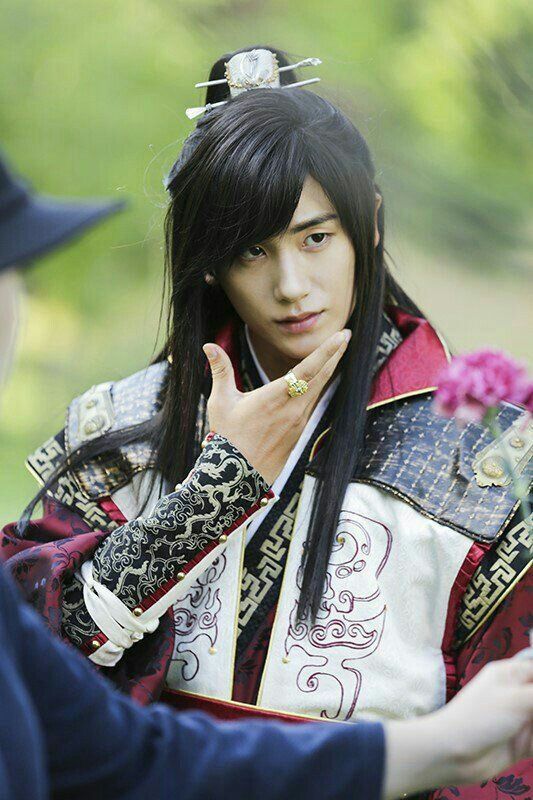 9 THINGS ABOUT THE CHARACTERS OF HWARANG | K-Drama Amino