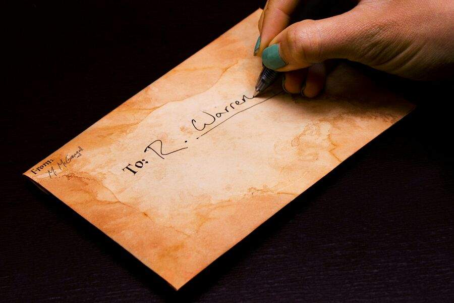 Crea tu propia carta de aceptación a Hogwarts  •Harry 