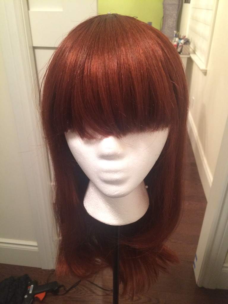 how to darken a synthetic wig