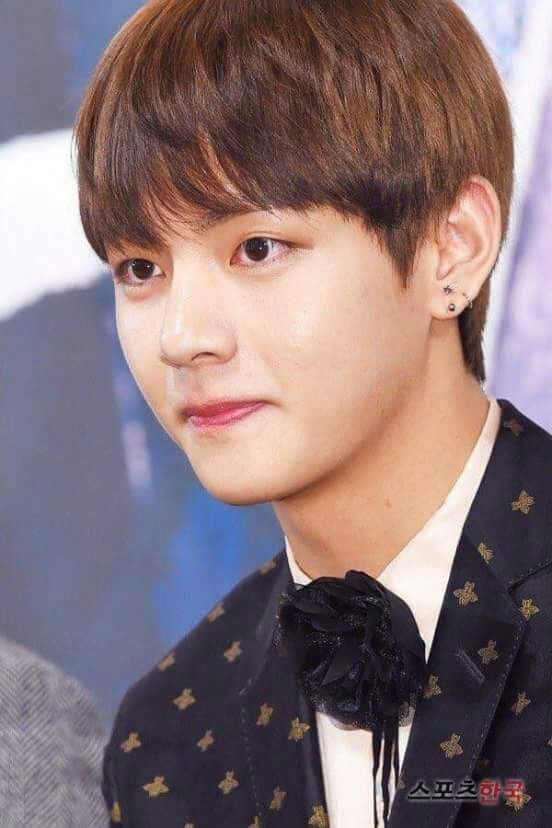 Hwarang Press Conference V Introduced Himself As Hwarang Hansung S Kim Taehyung C Bts Trash Army S Amino