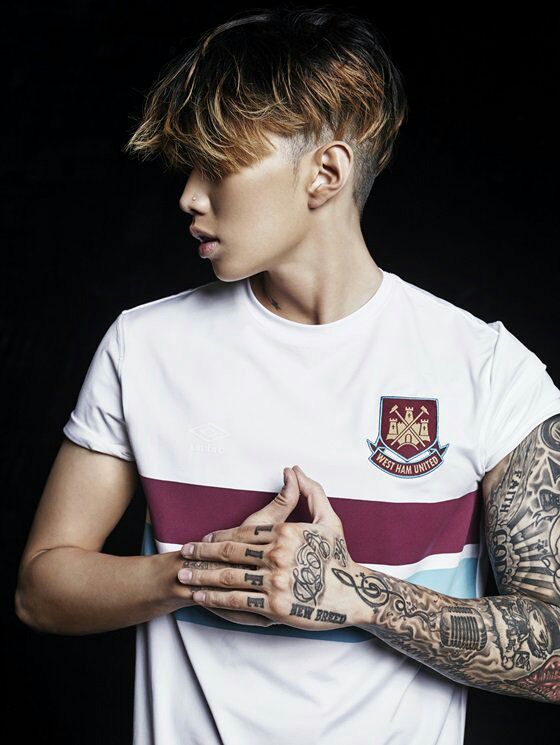 Stars Who Expressed Their Love For Fans Through Tattoos  Soompi